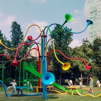 «Звуковой лес» — акустическая инсталляция Yuri Suzuki