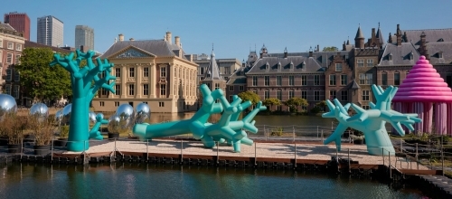 Серебряные яйца и гигантская плавающая кастрюля на озере Хофвейвер