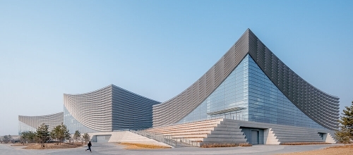 В Пекине построили Центр искусств мирового класса
