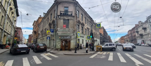 В Петербурге продают квартиру Достоевского В Петербурге продают квартиру Достоевского