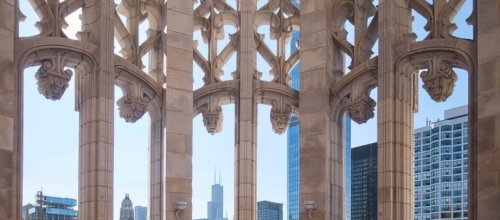 Неоготический небоскреб стал элитной недвижимостью